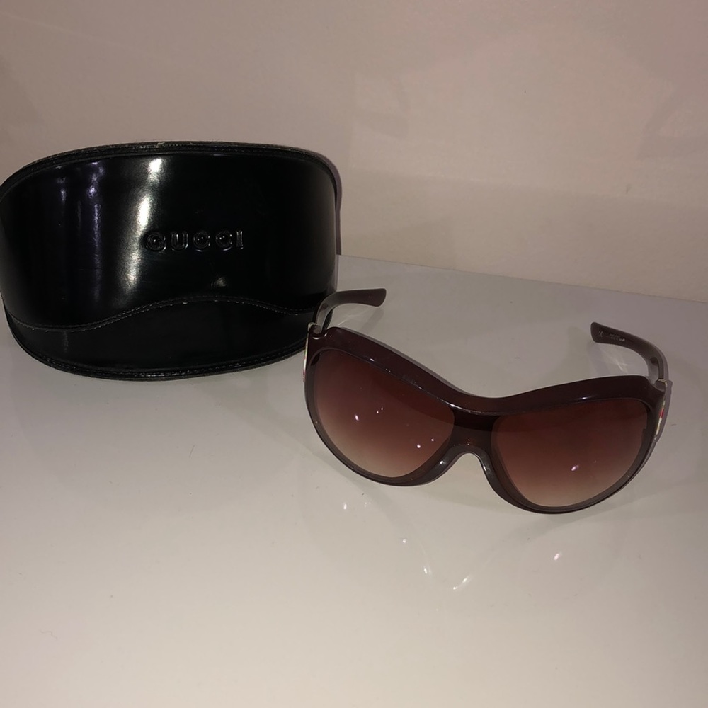 Authentic Gucci sunglasses